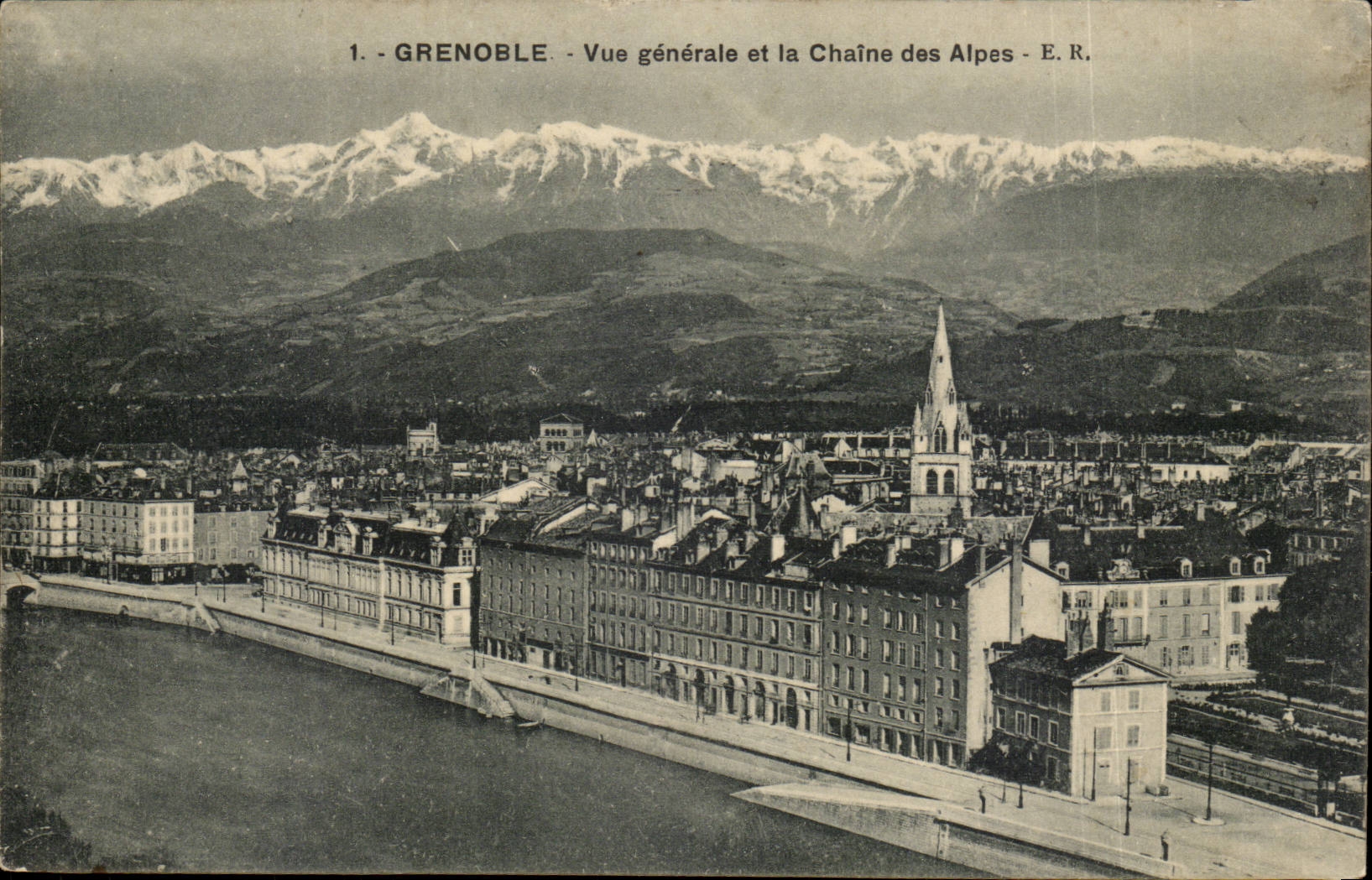 Isere - Grenoble - View and the Alpine range - CPA