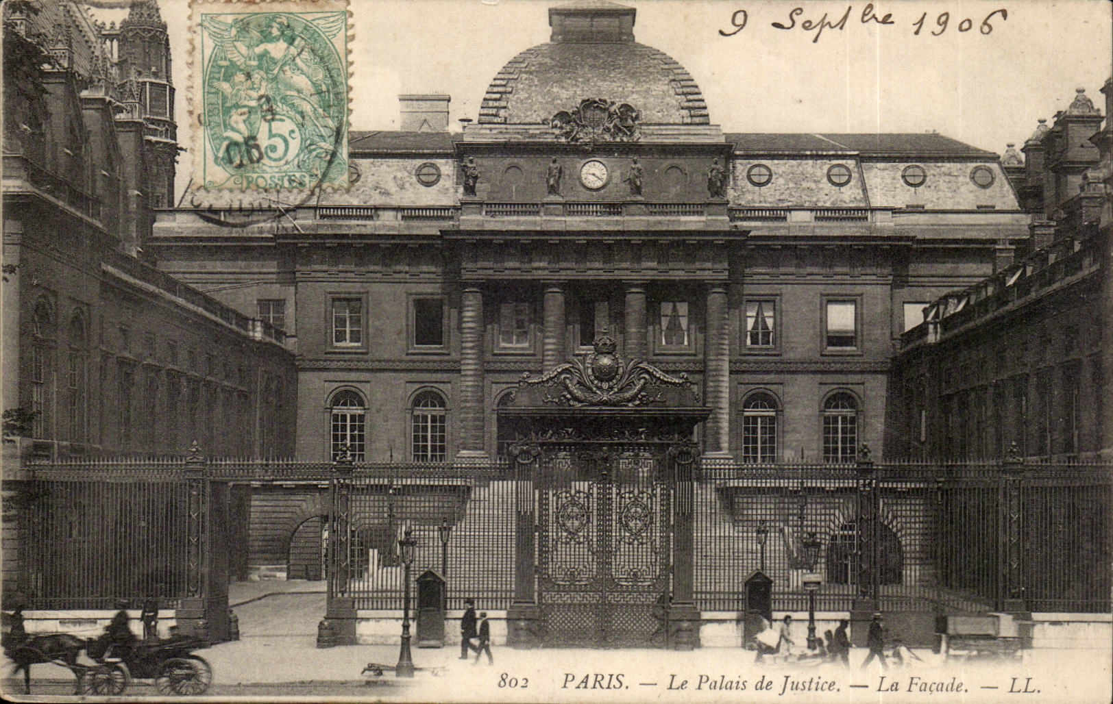 Paris - 1 - Gerichte - die Front - CPA