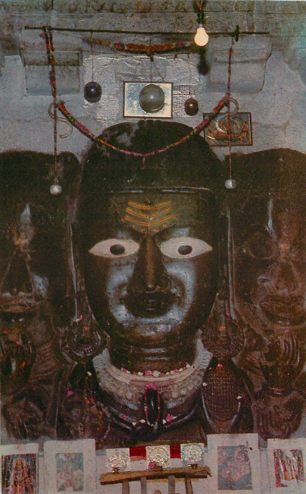 CPM India chittorgarh samidheshwar temple