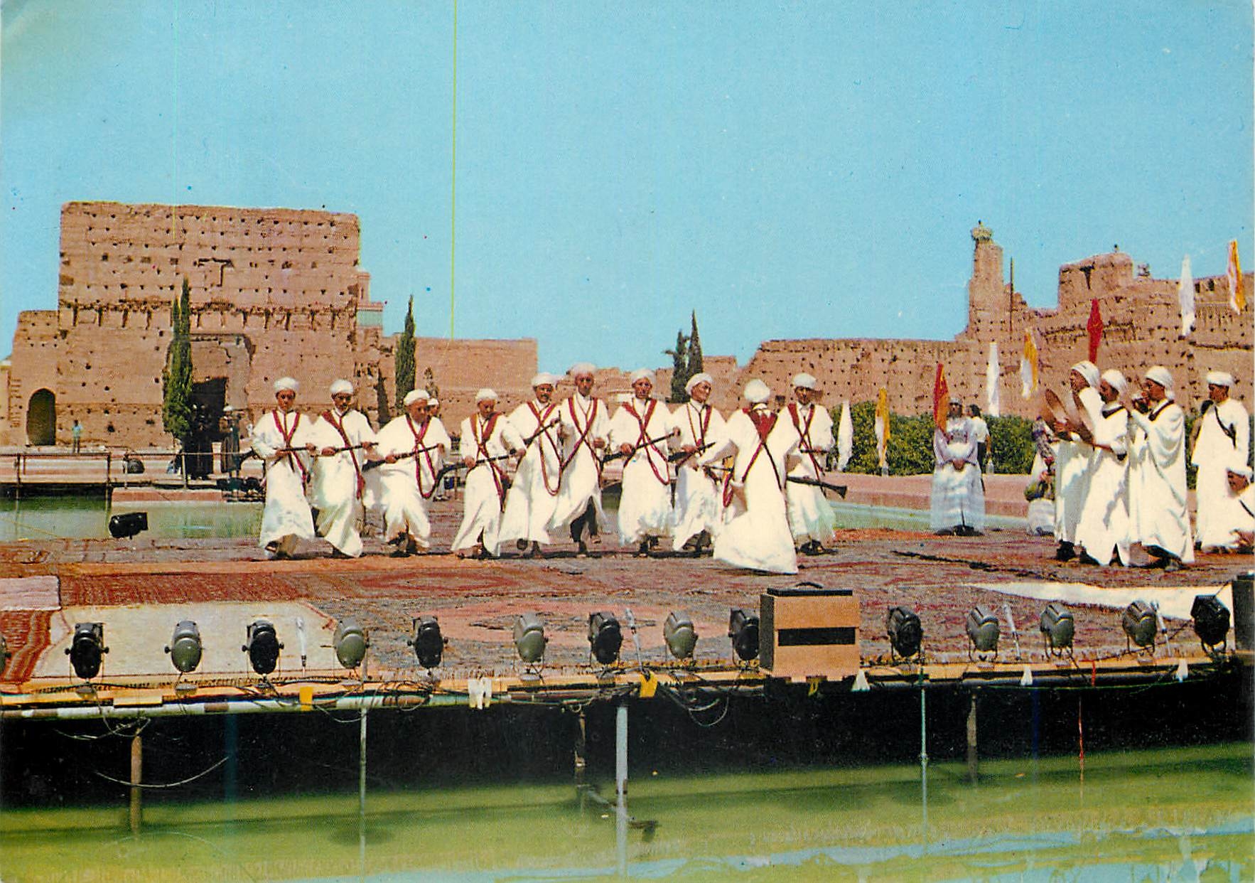 CPM Maroc typique festival de marrakech