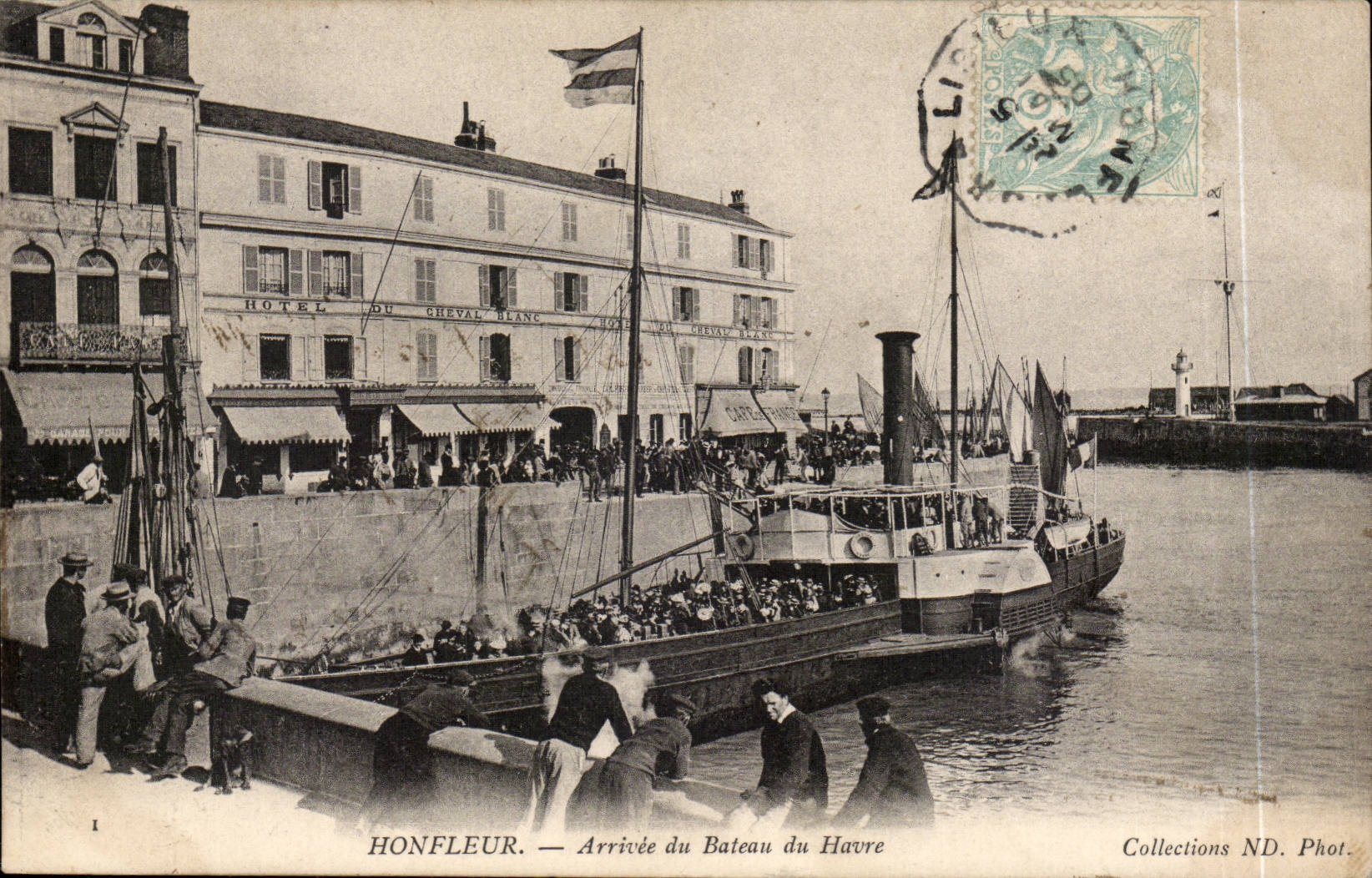 Honfleur CPA Ankunft des Bootes des Schiffs Le Havre