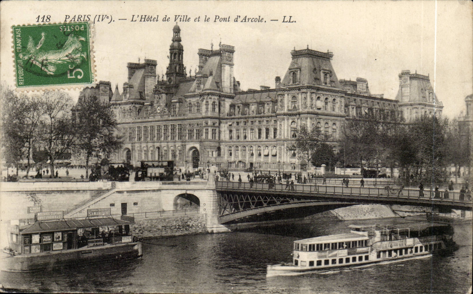 Paris (4) CPA L town hall and L bridge D arcole boats
