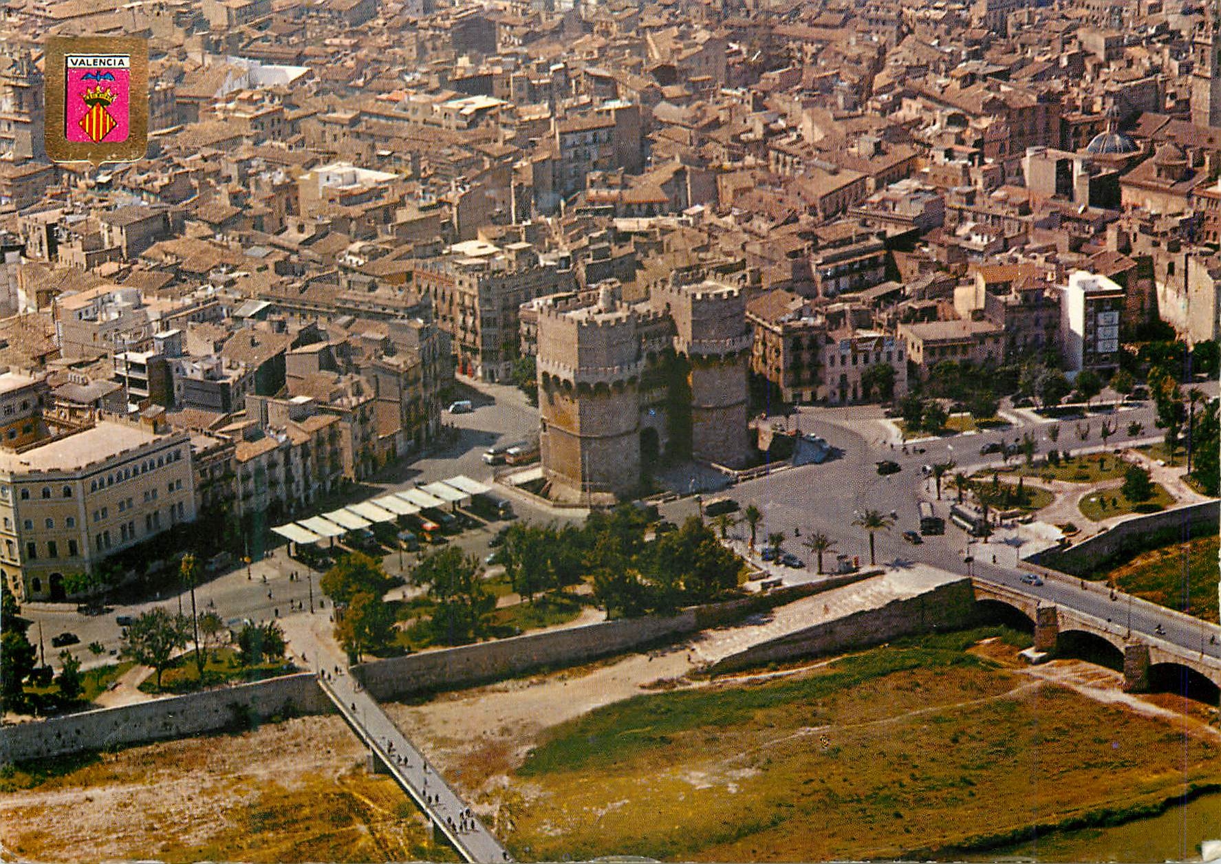 CPM Valencia Tours de Serranos Vue Air