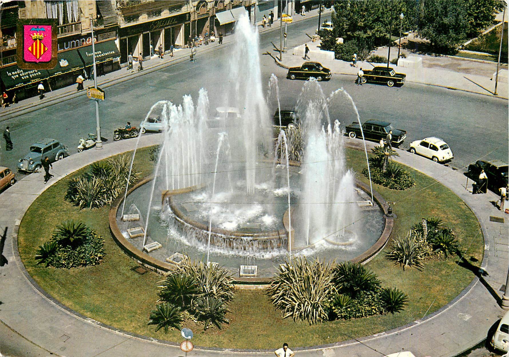 CPM Valencia Fontaine Place de la Reine