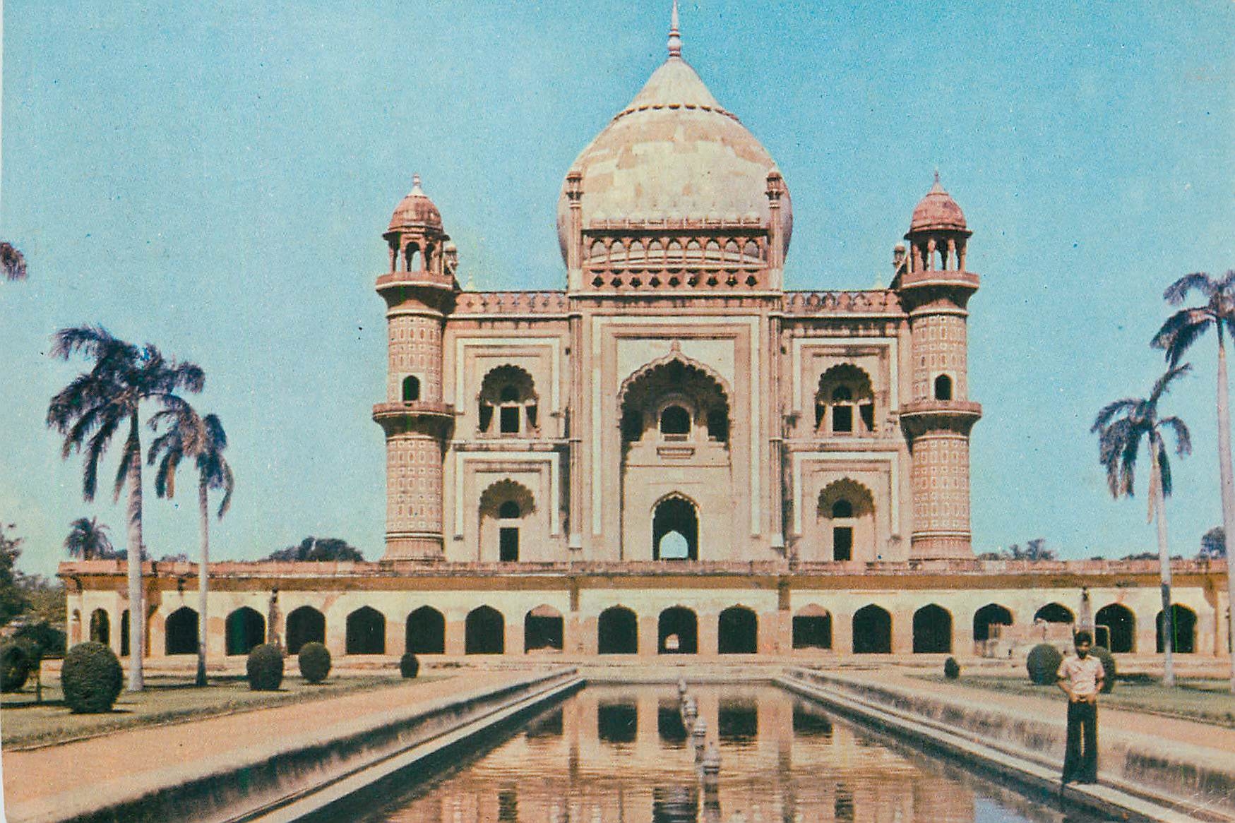 CPM Safdarjangs Tomb Delhi 