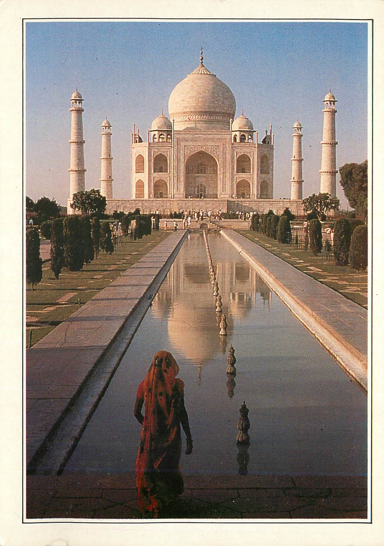 CPM Agra The great Taj Mahal mausoleum 