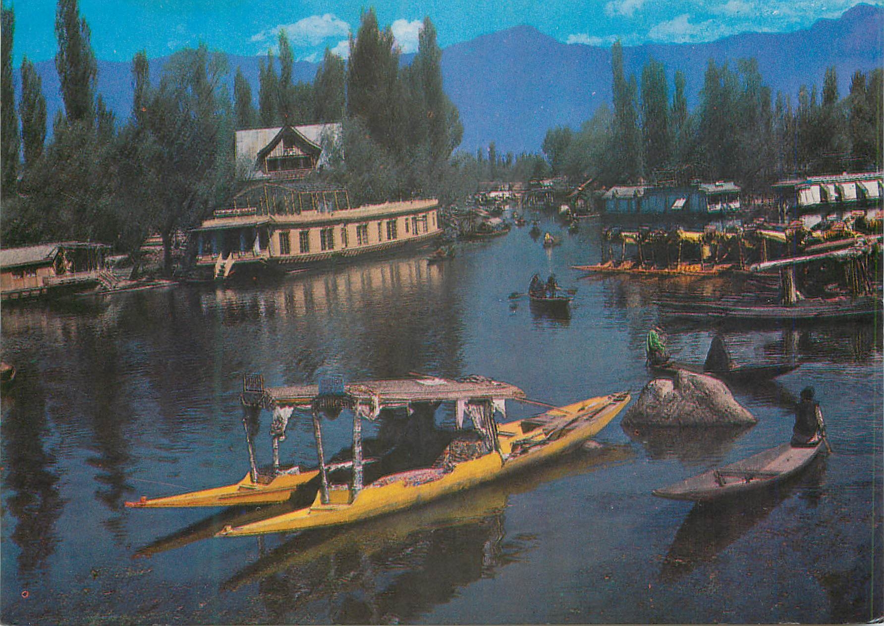 CPM Shikara in Dal Lake 
