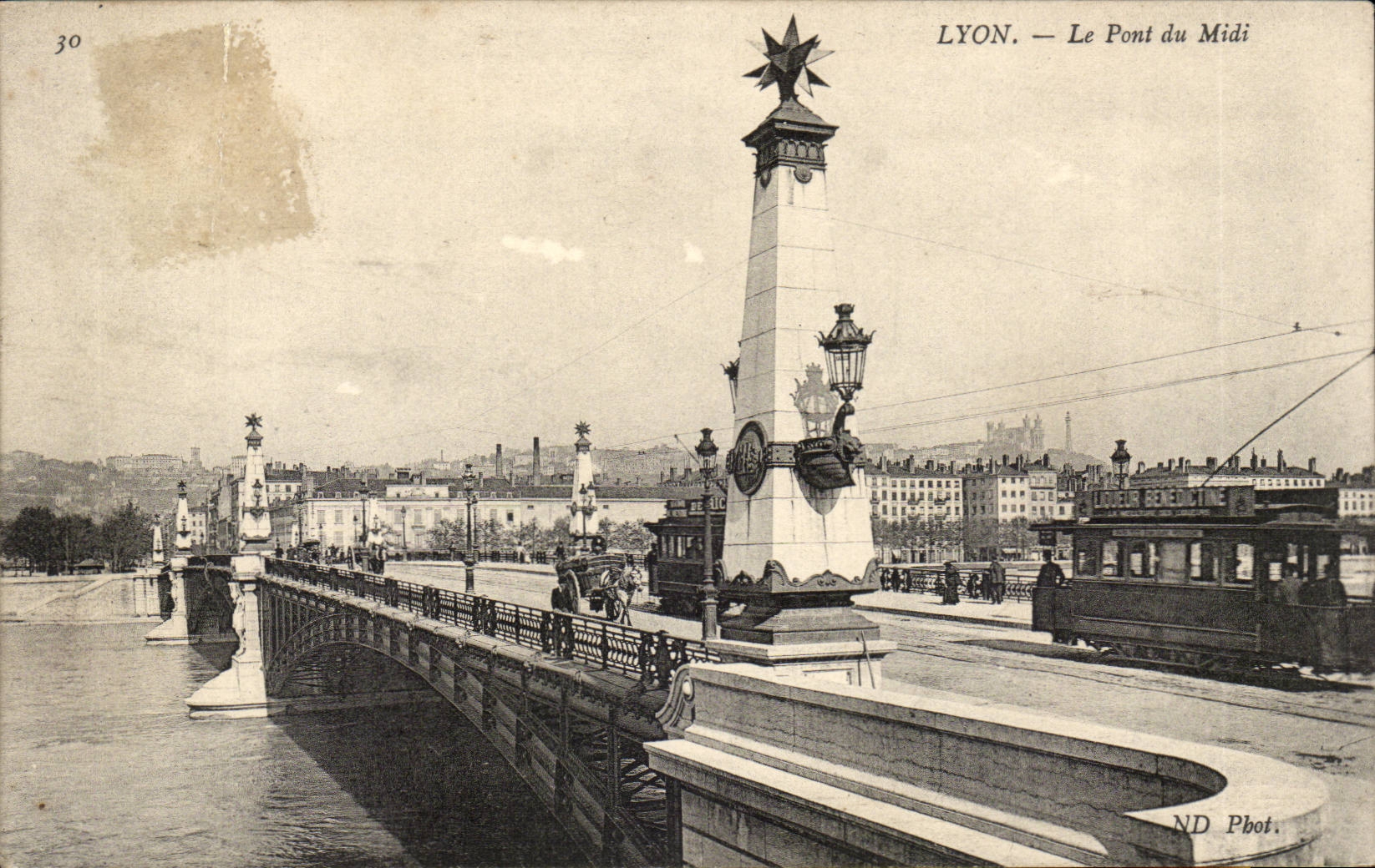 Lyon es Brucke des Sudens - CPA Forderwagen
