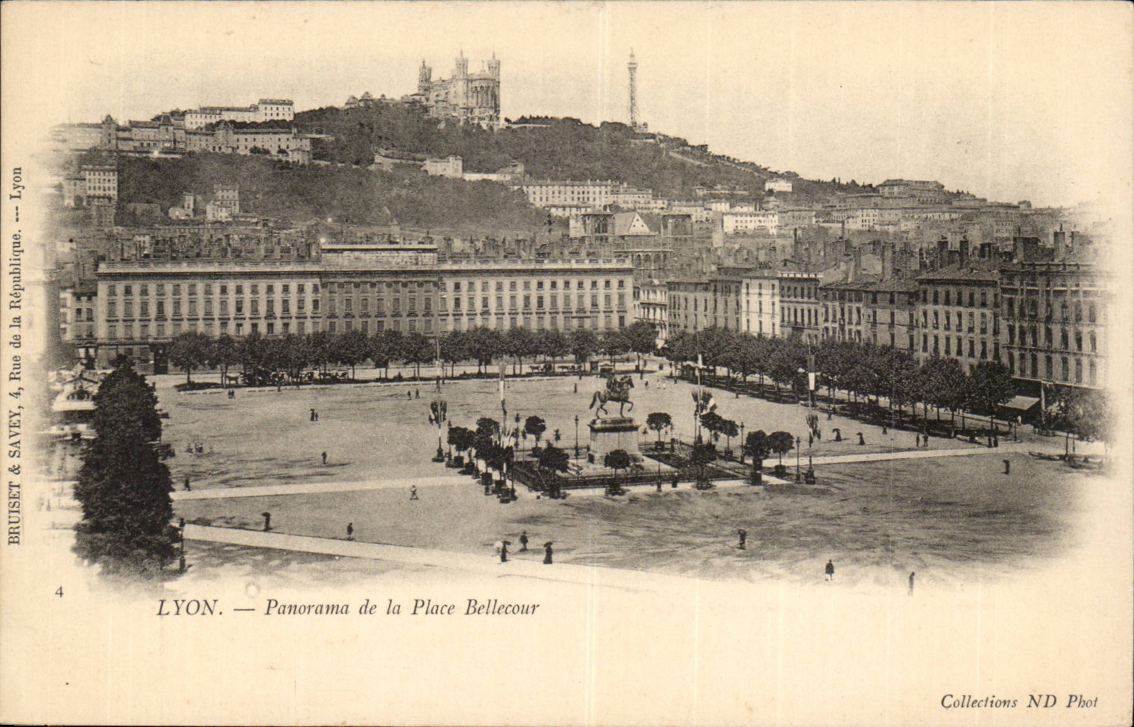 Lyon-Panorama des Bellecour Platzes - CPA
