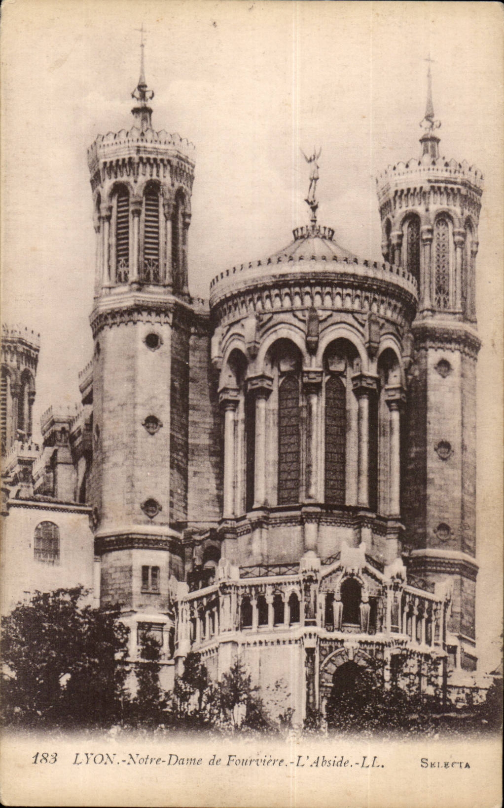 Lyon CPA Notre Dame de Fourviere apse