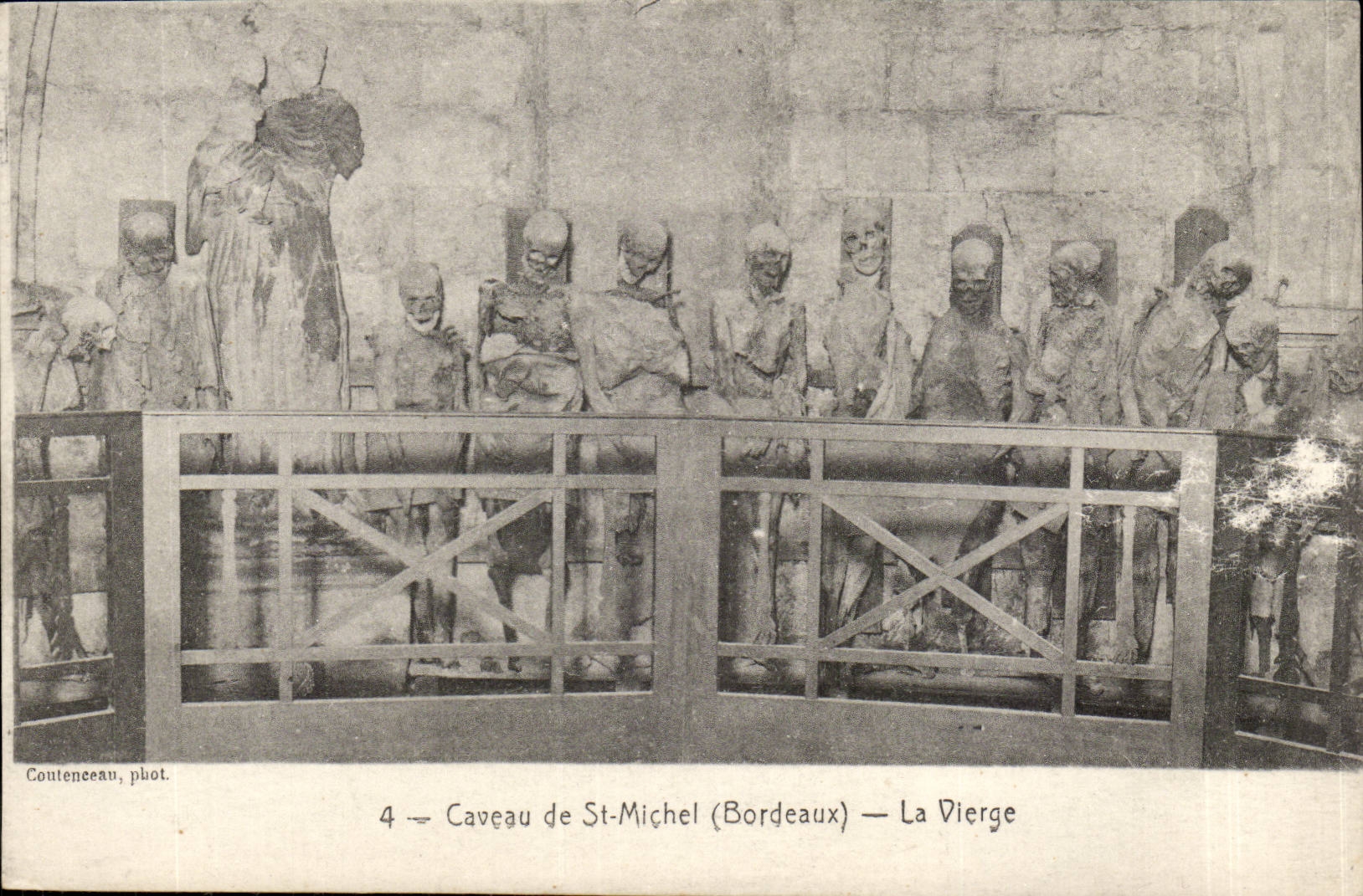 Vault of St Michel (Bordeaux) CPA the virgin