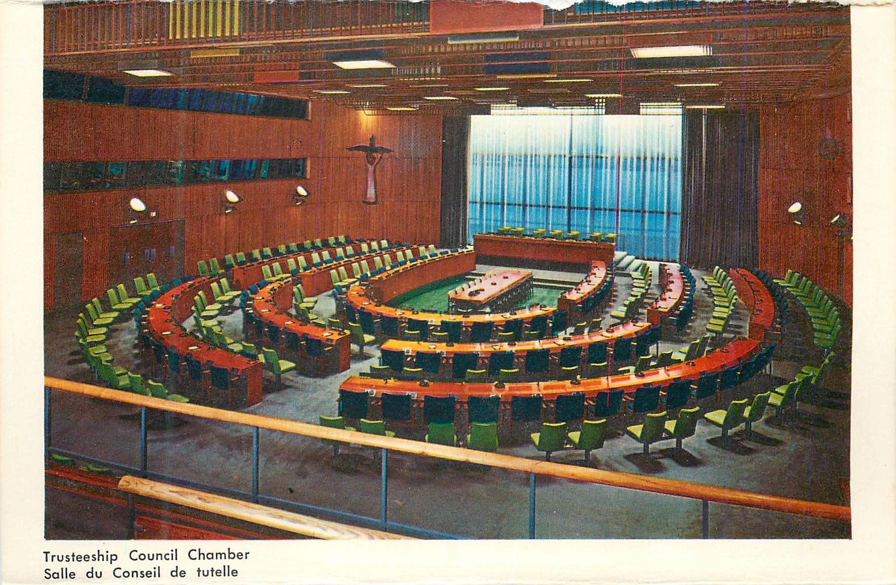 CPM Salle du Conseil de Tutelle Batiments du Siege La Nuit United Nations New York