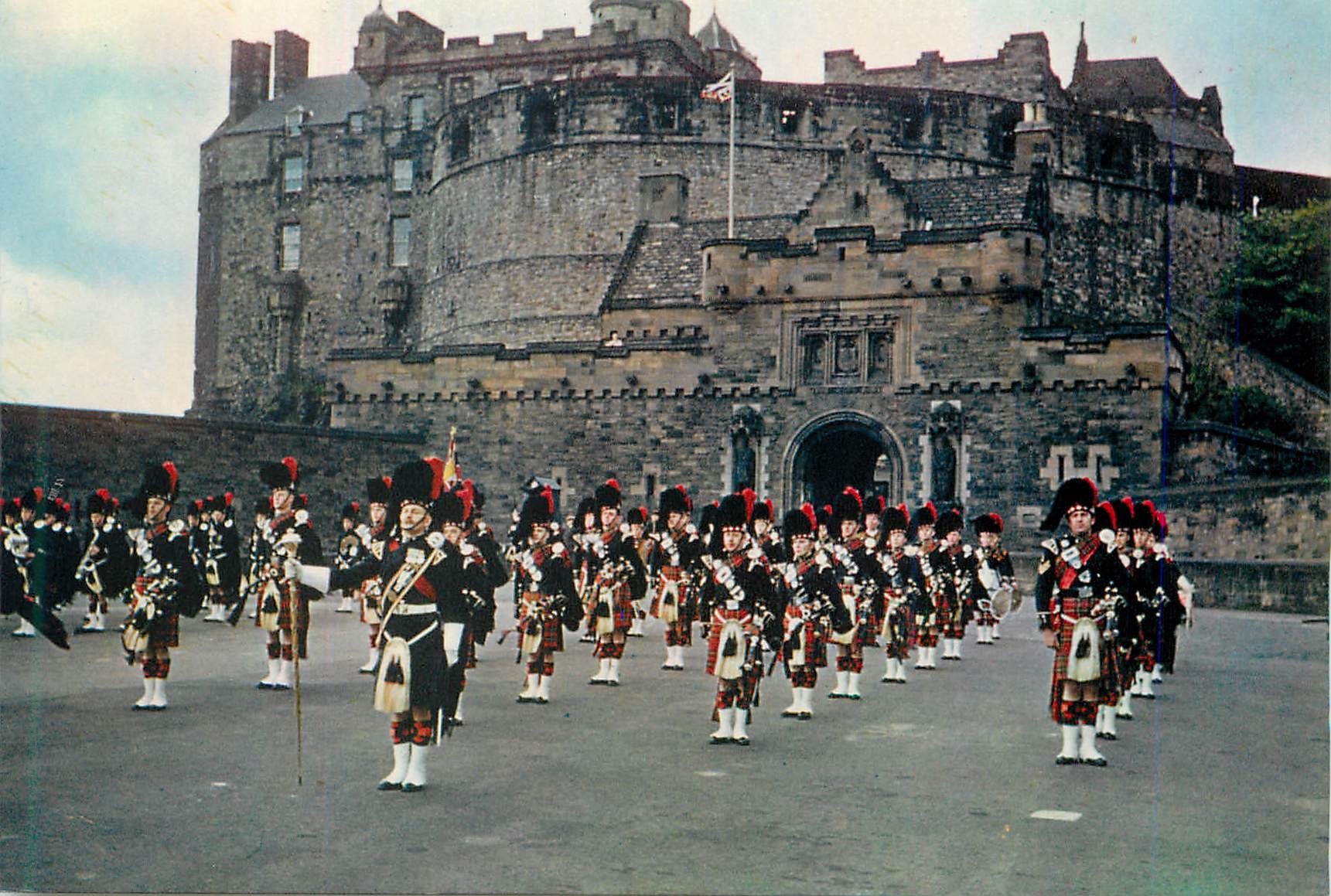 CPM The Castle Edinburgh The pipe band of the 1st battalion Black watch Militaria