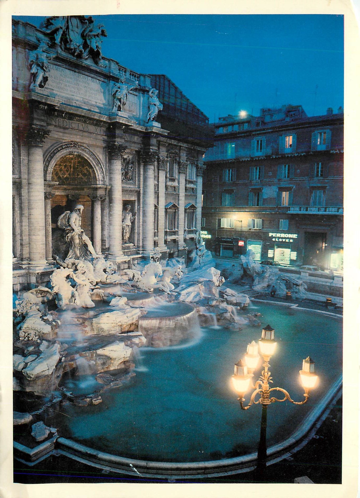 CPM Roma la fontaine de trevi