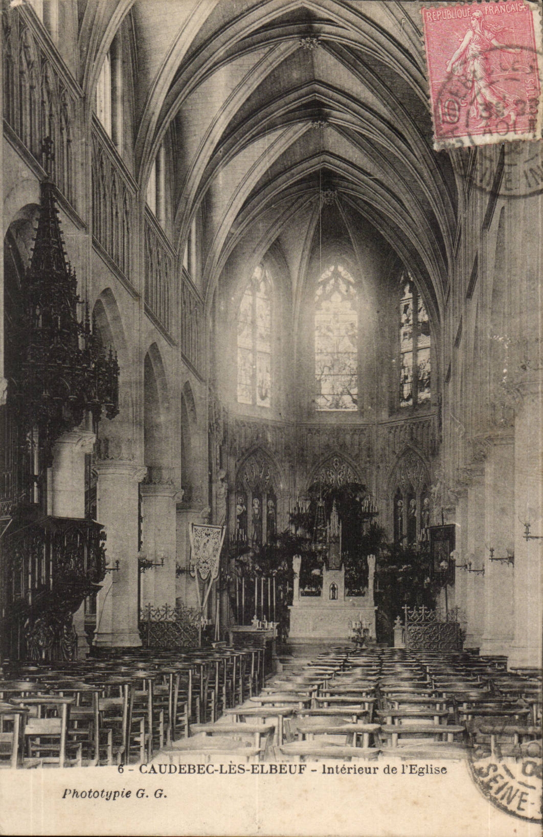 CPA Caudebec in Interior Caux of the church