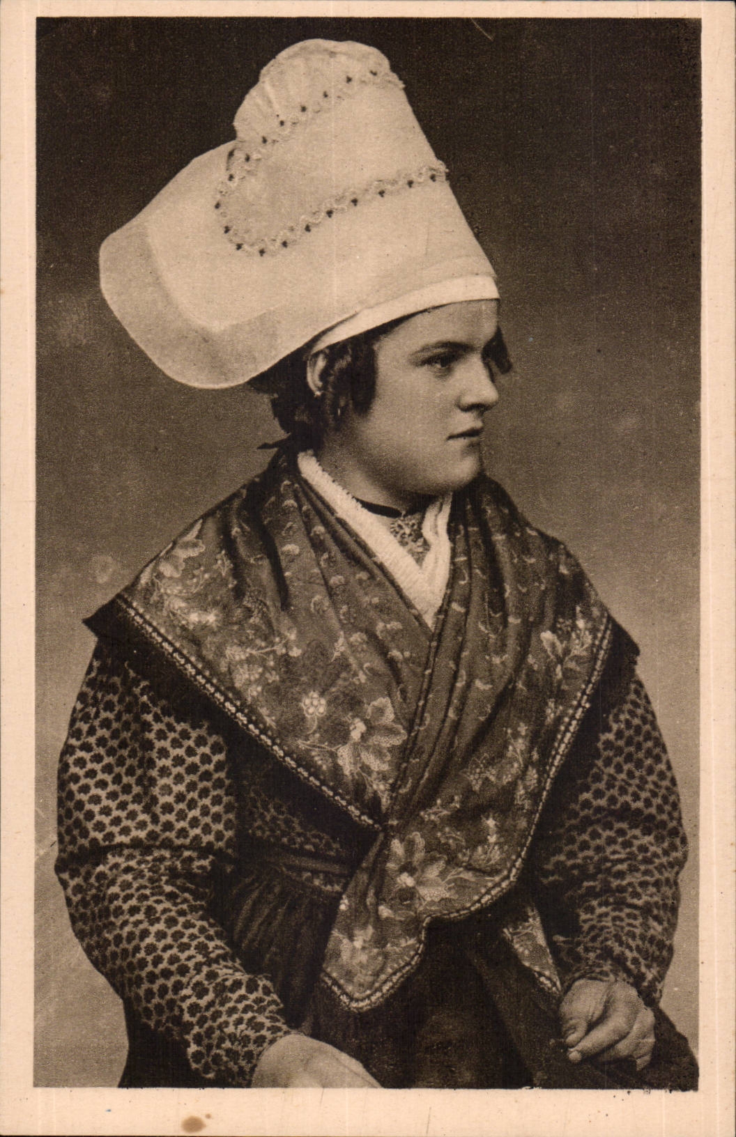 CPA Normandie Pierrot De Beuzeville (Folklorekostum)