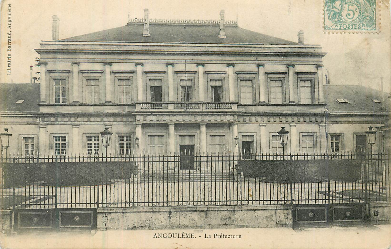 CPA Angouleme la prefecture