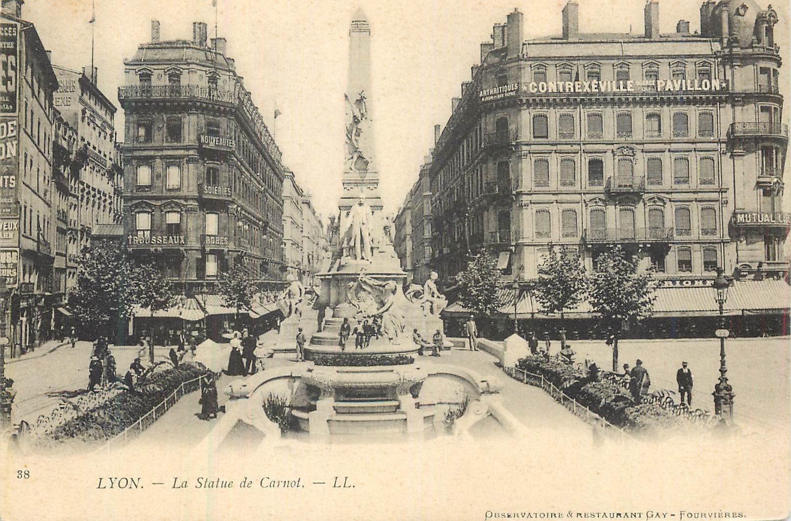 CPA Lyon la statue de carnot