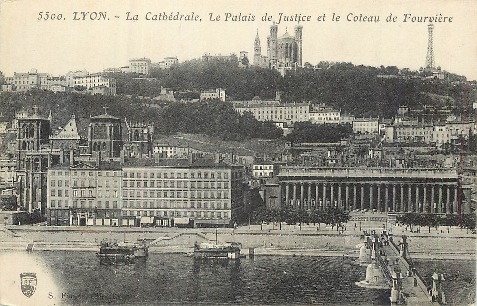 CPA Lyon la cathedrale le palais de justice et le coteau de fourviere