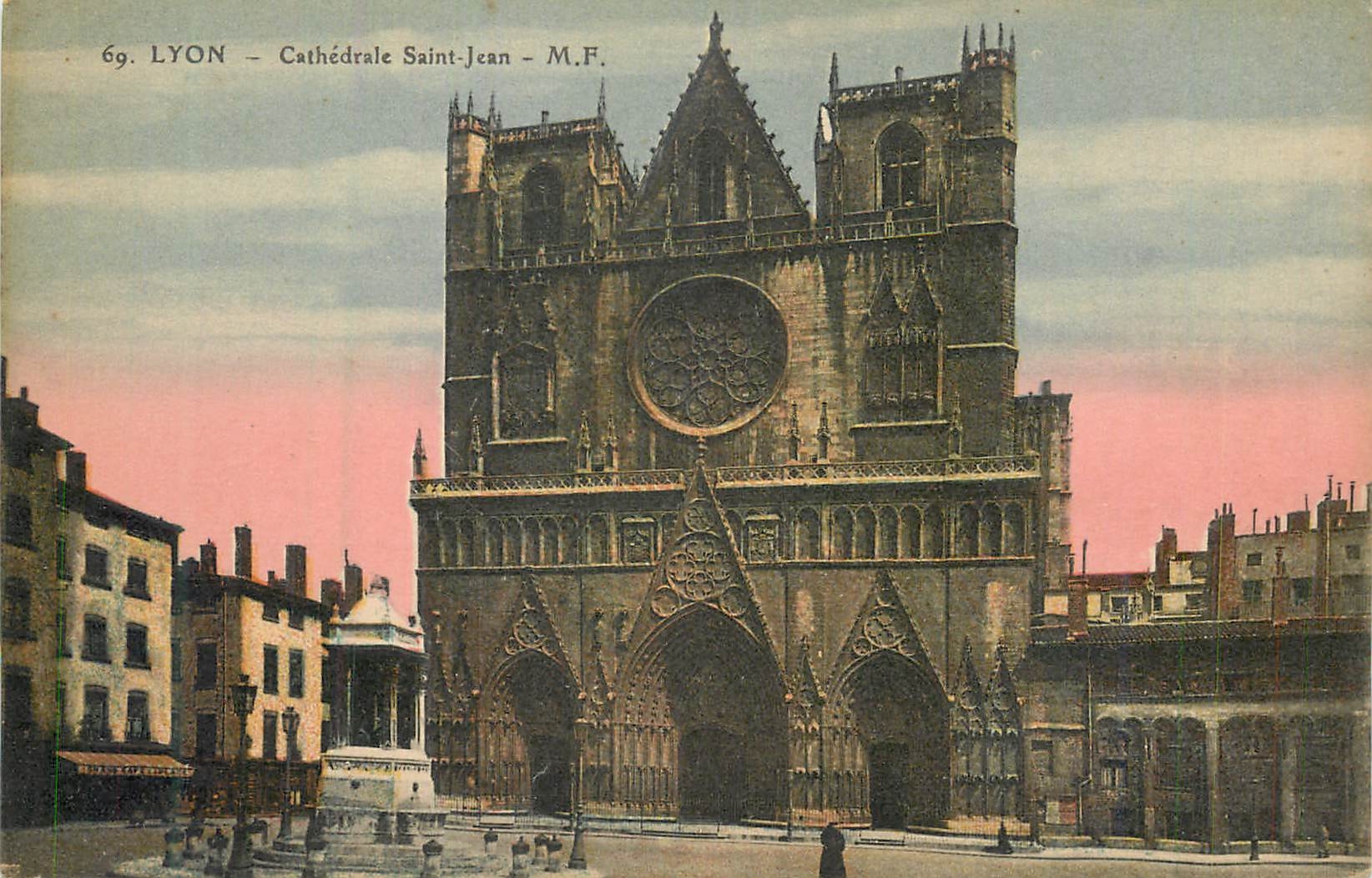 CPA Lyon cathedrale saint jean