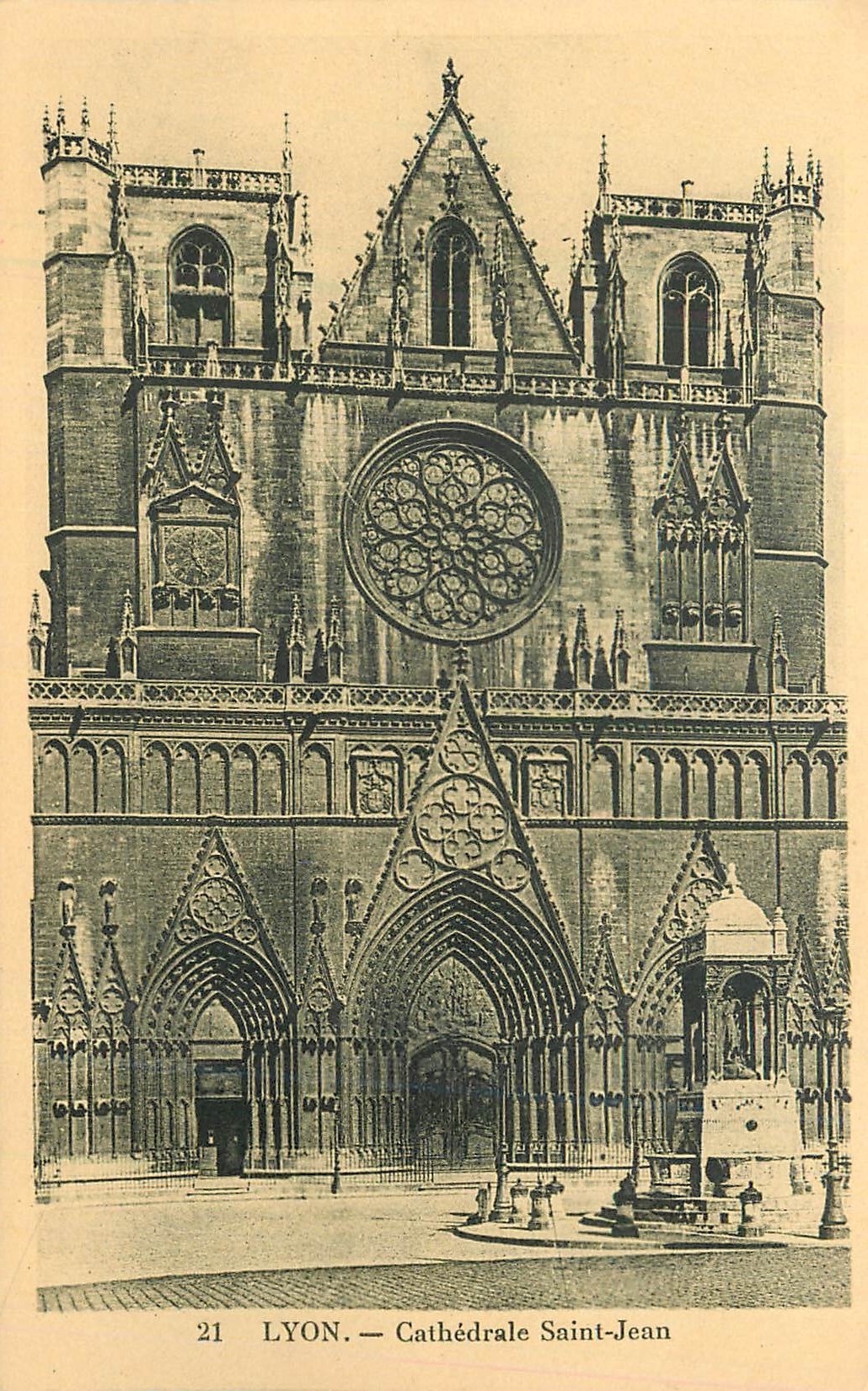 CPA Lyon cathedrale saint jean