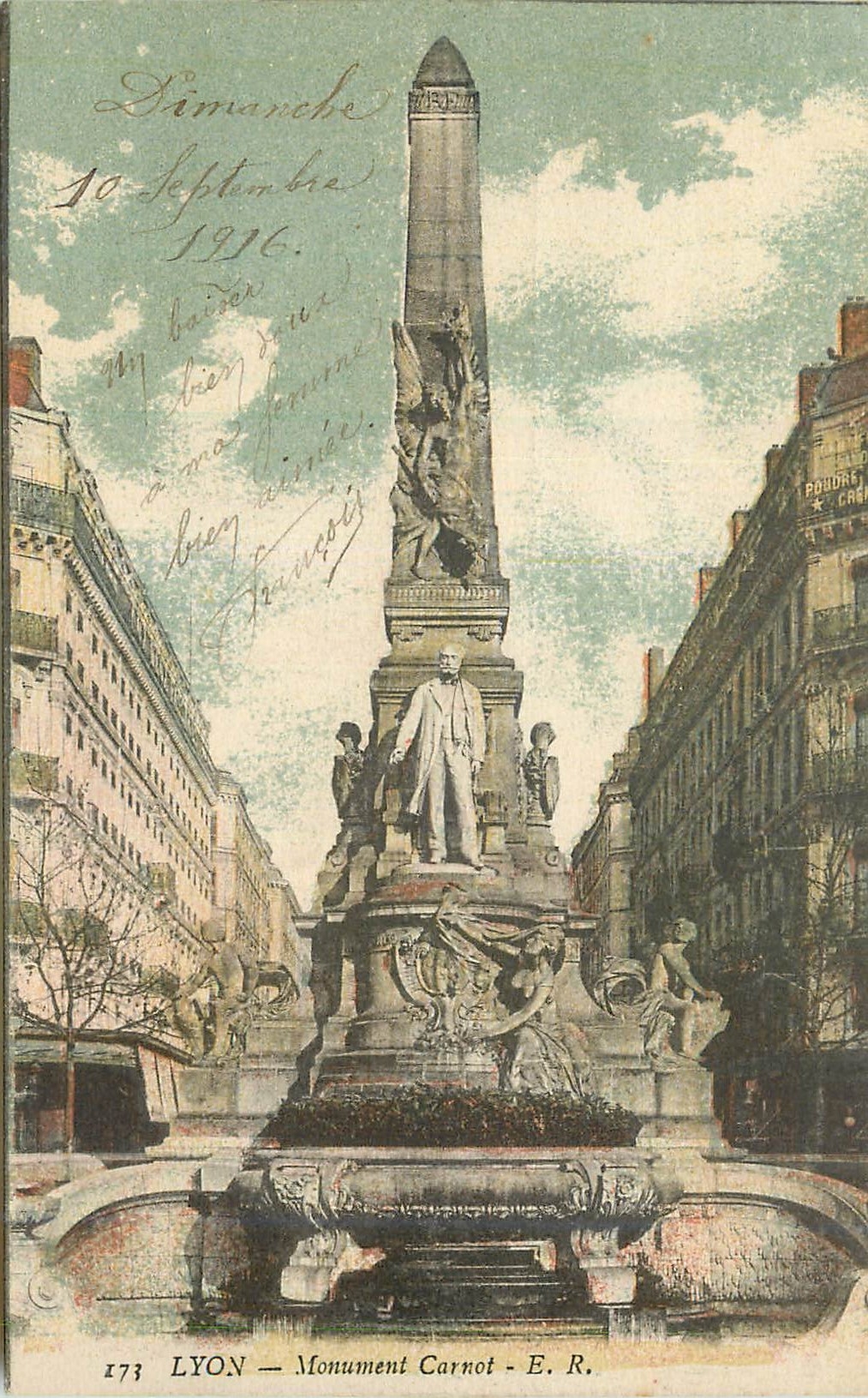 CPA Lyon monument carnot