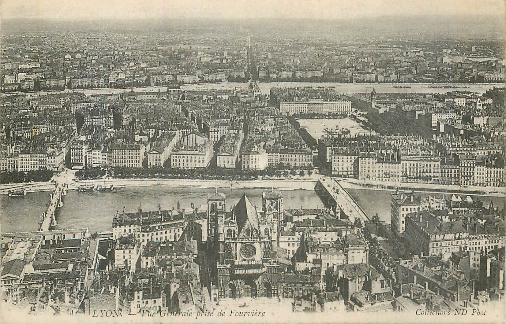 CPA Lyon vue generale prise de fourviere