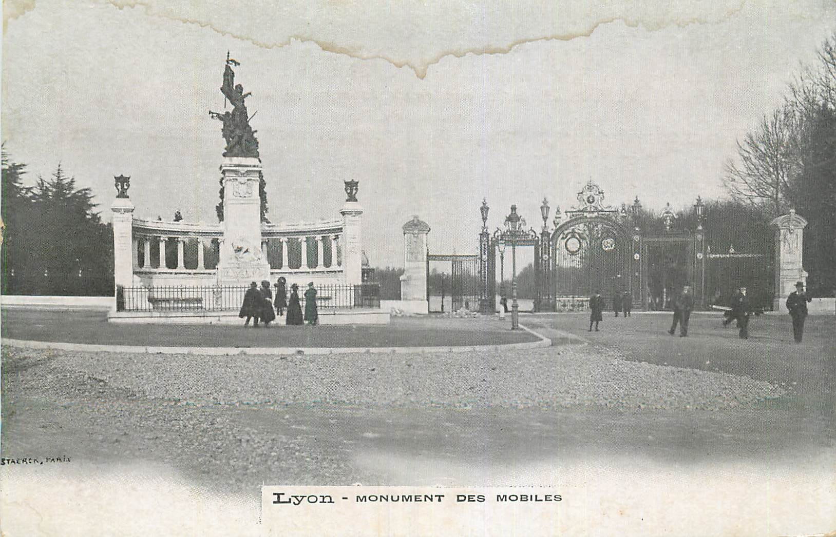 CPA Lyon Monument des Mobiles