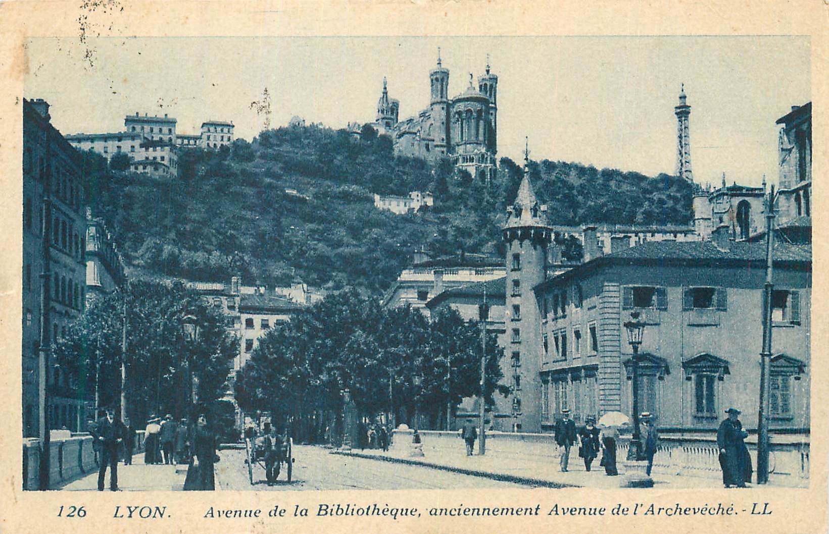 CPA Lyon Avenue de la Bibliotheque anciennement Avenue de l'Archeveche