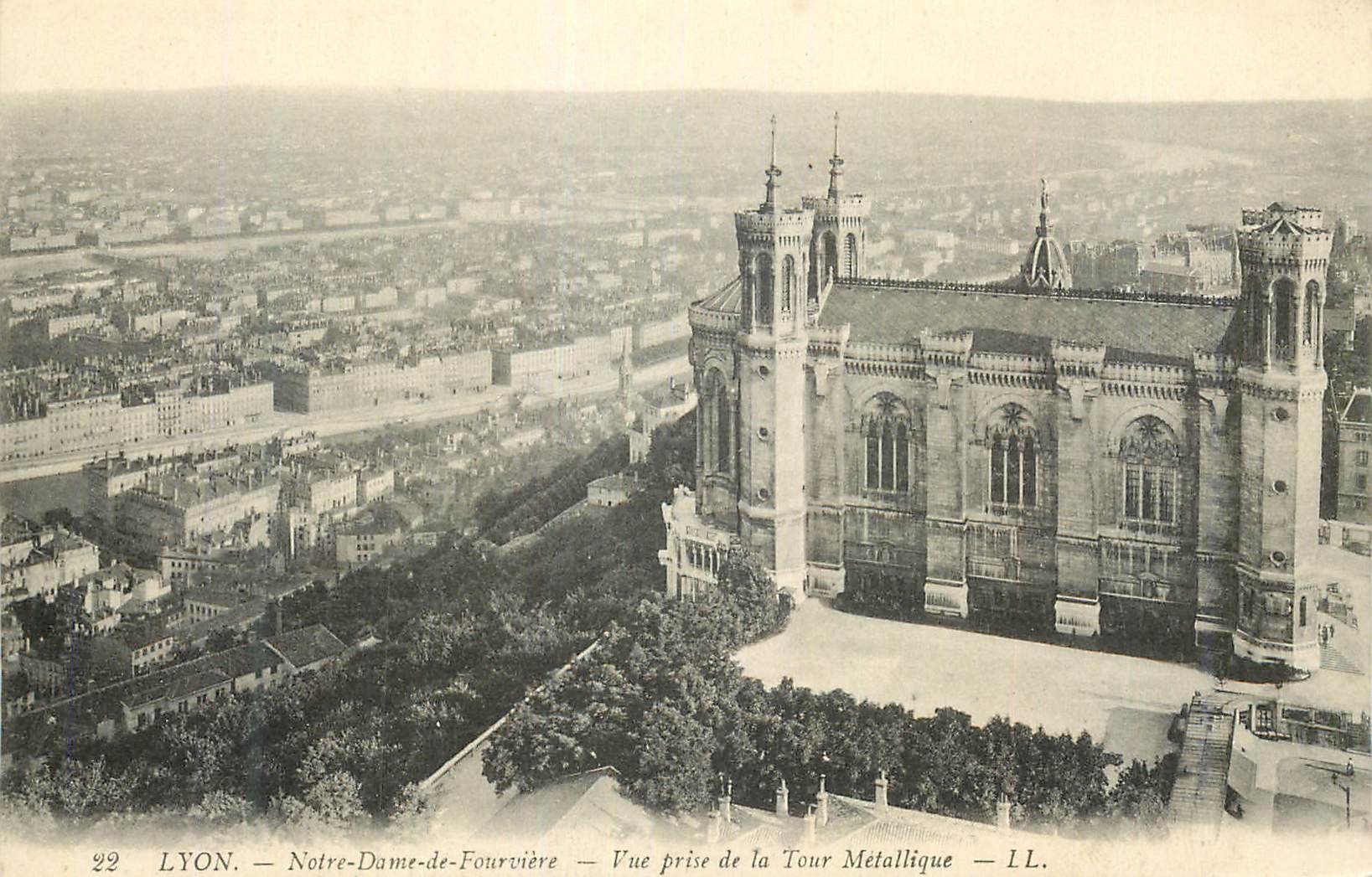 CPA Lyon Notre-Dame de Fourviere Vue prise de la Tour Metallique