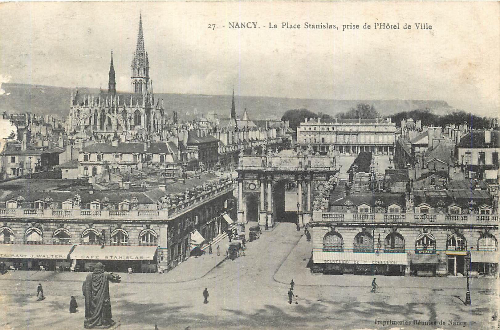 CPA Nancy La Place Stanislas prise de l Hotel de Ville