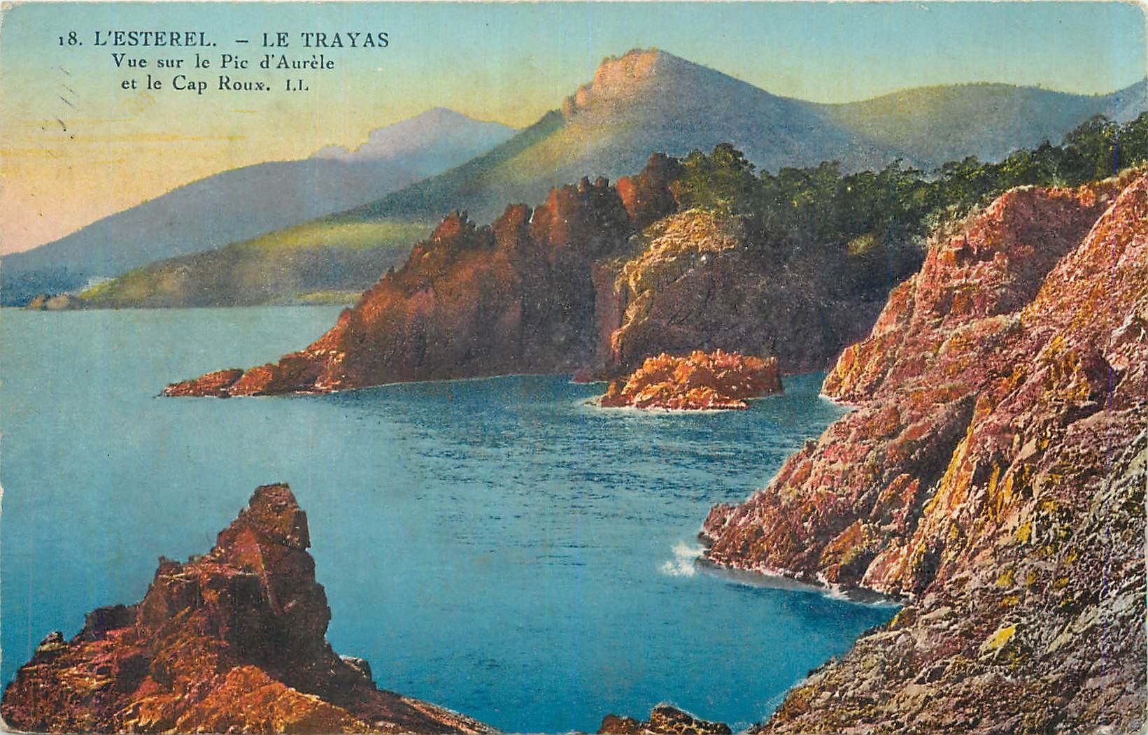 CPA L Esterel Le Trayas Vue sur le Pic d Aurele et le Cap Roux