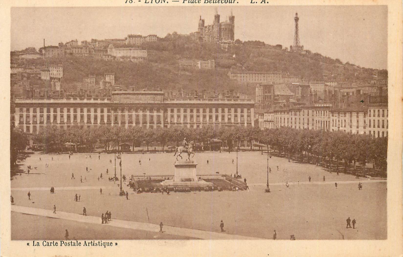 CPA Lyon Place Bellecour 
