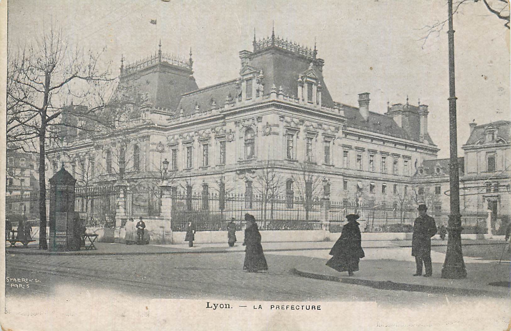 CPA Lyon La Prefecture 