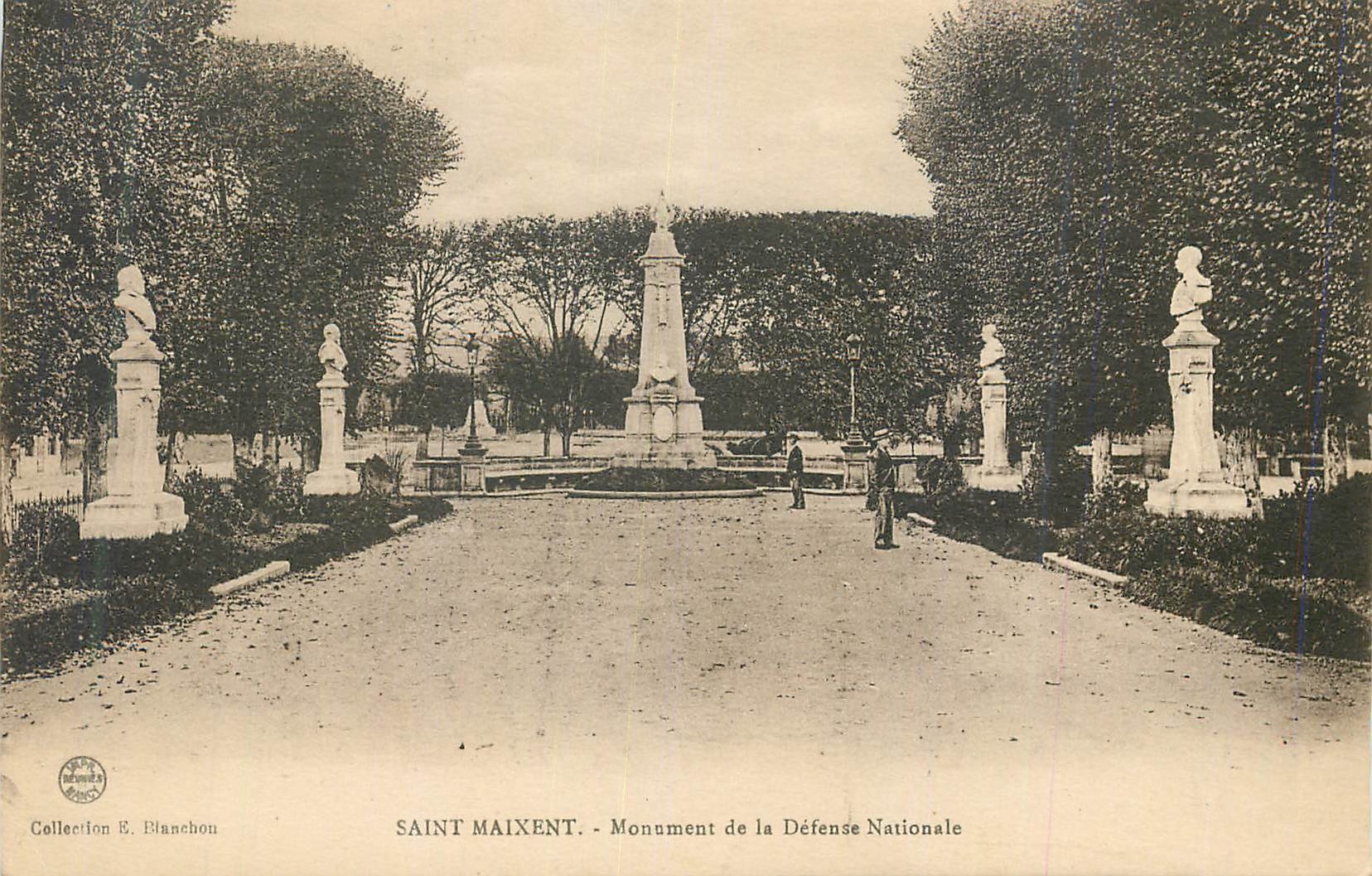 CPA Saint Maixent Monument de la Defense Nationale