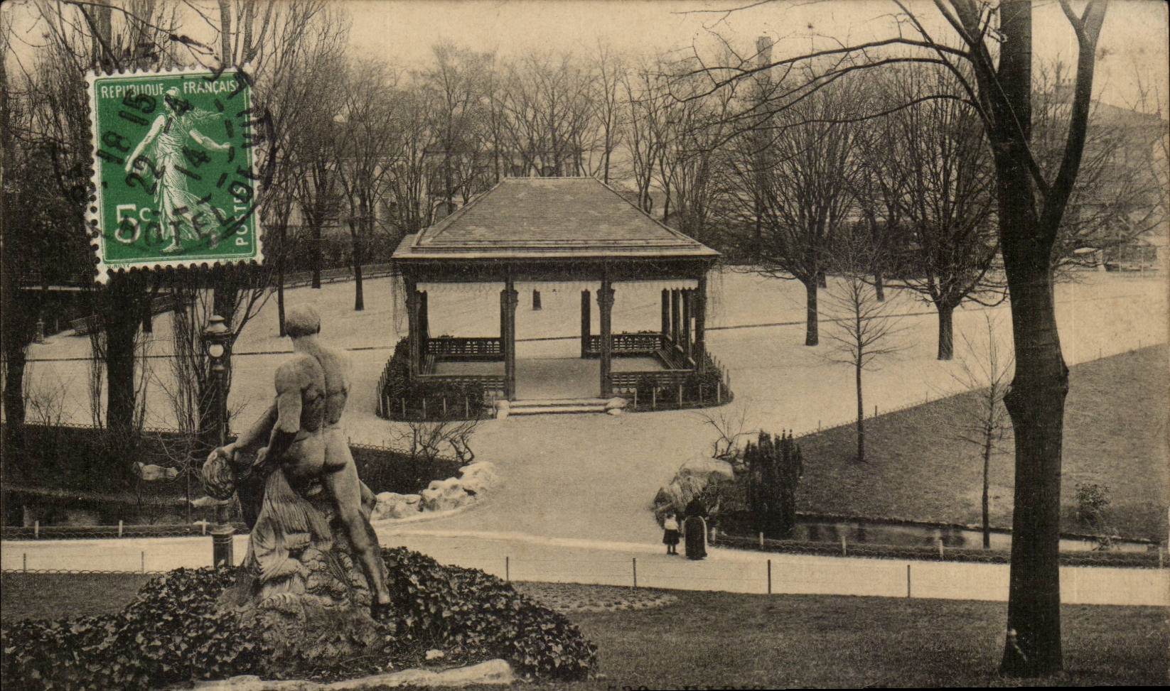 Paris (14) - Park of Montsouris- Kiosque of Music and Statue --CPA
