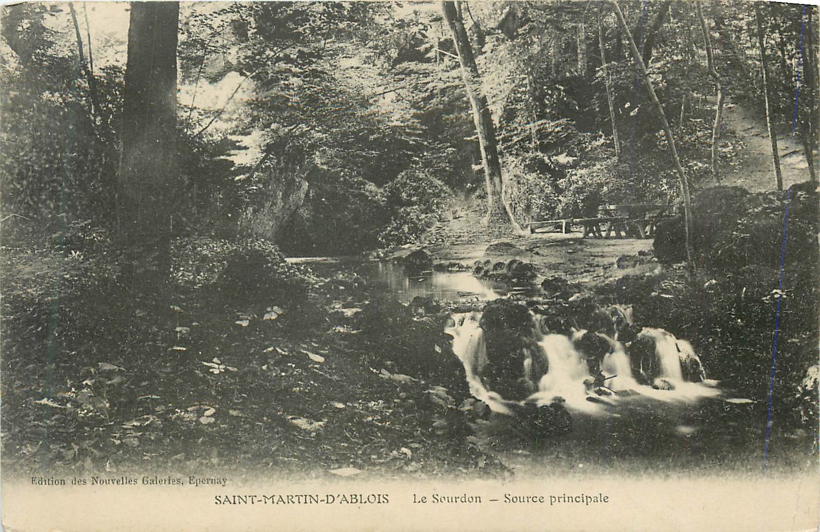 CPA Saint Martin d'Ablois Le Sourdon Source principale 