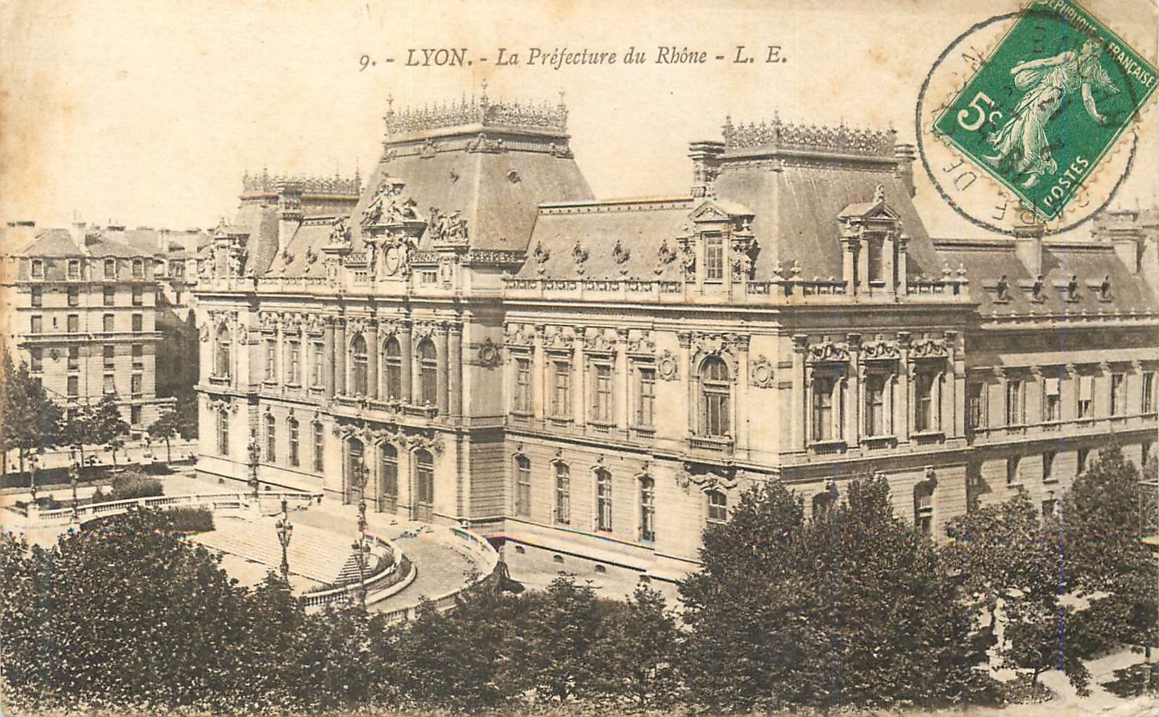 CPA Lyon La Prefecture du Rhone 