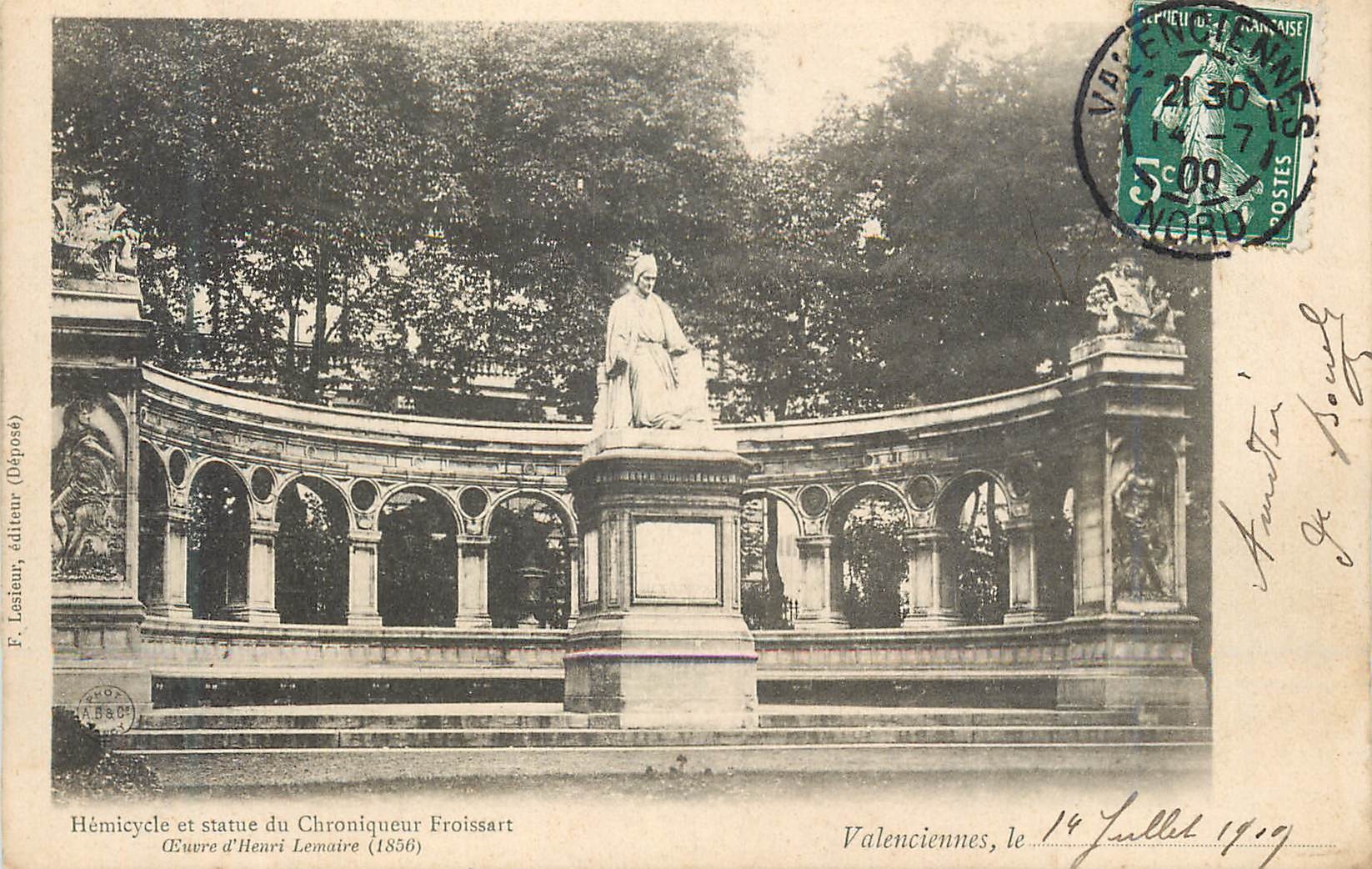 CPA Valenciennes hemicycle et statue du chroniqueur froissart  (carte 1900°