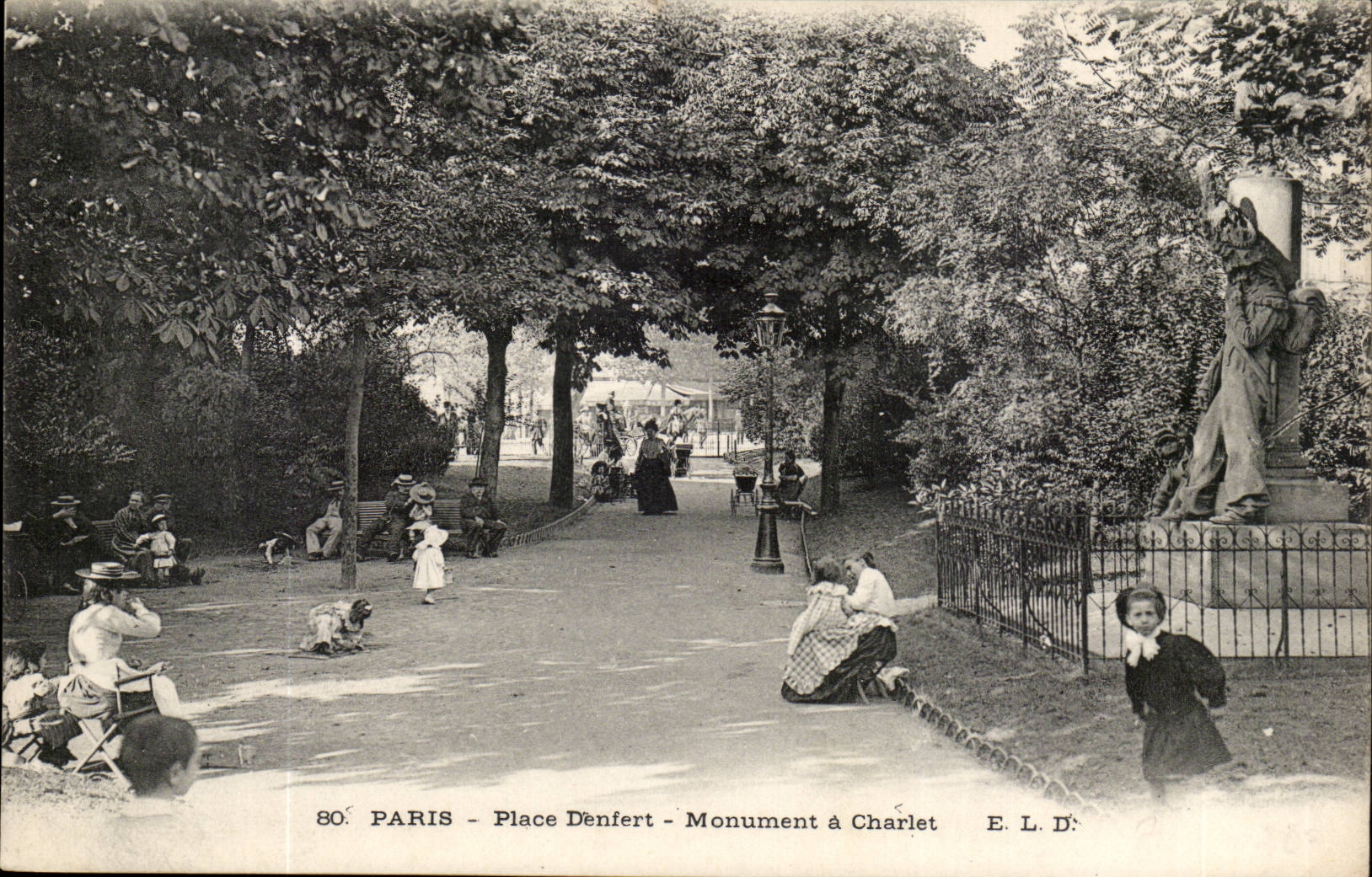 Paris 14 - Place Denfert - Monument has Charlet - CPA
