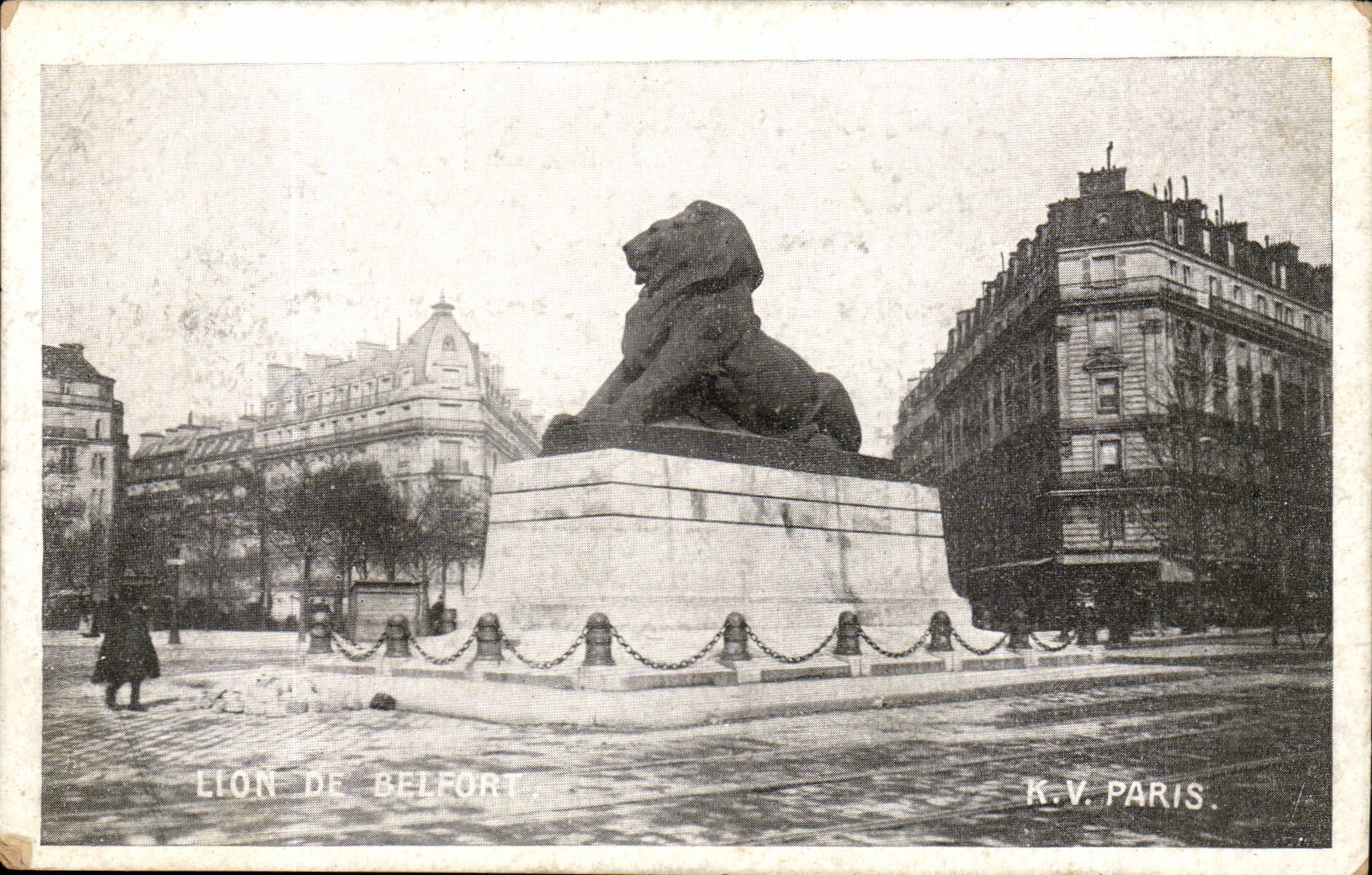 Paris - 14 - the Lion of Belfort - Bartholdi - Sculptor - Boulevard Raspail and Rue Denfert Rochereau - CPA
