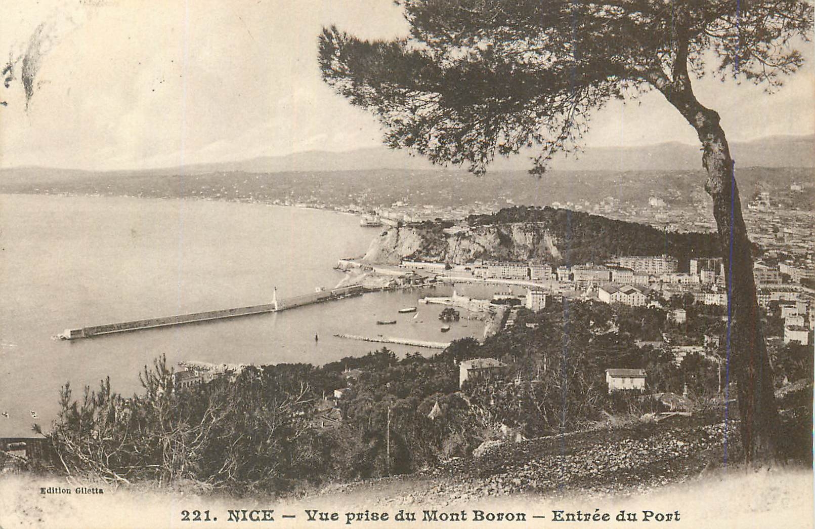 CPA Nice Vue Prise du Mont Boron Entree du Port