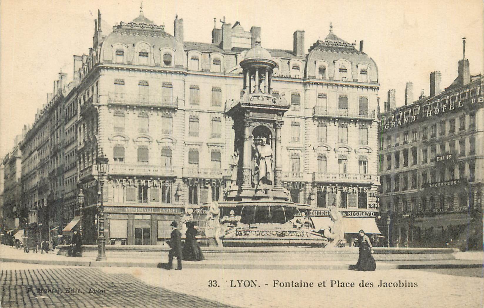 CPA Lyon Fontaine et Place des Jacobins