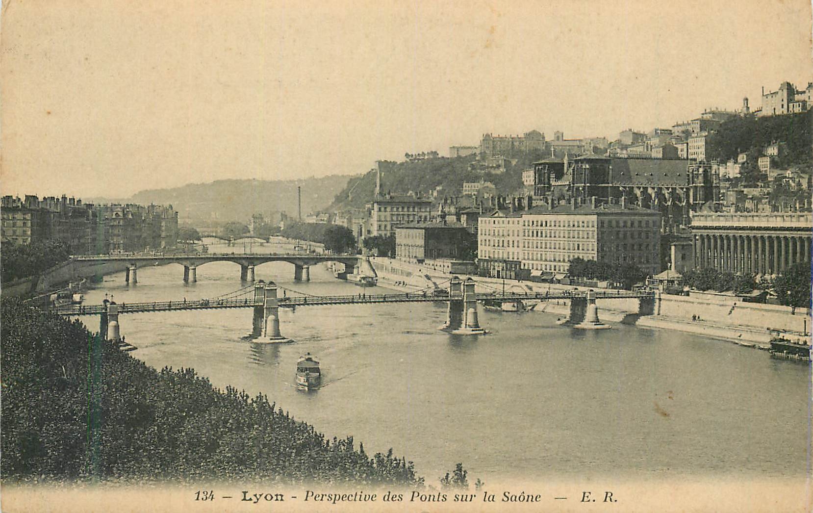 CPA Lyon Perspective des Ponts sur la Saone