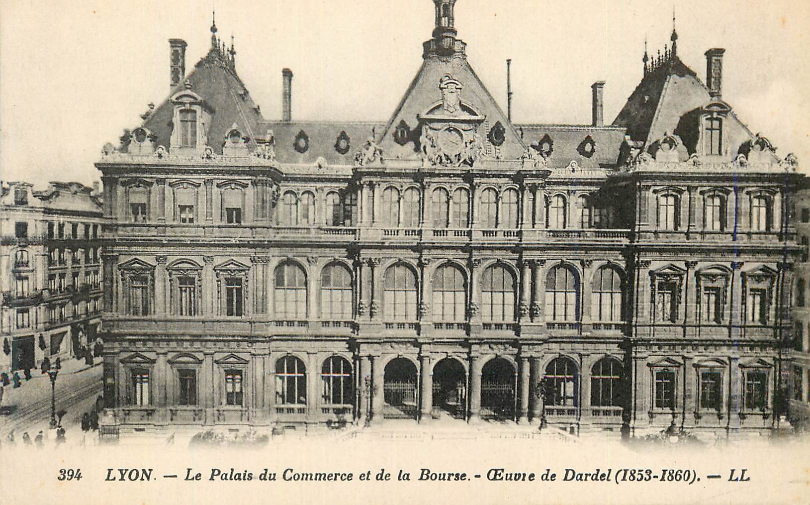 CPA Lyon Le Palais du Commerce et de la Bourse Oeuvre de Dardel (1853 1860)
