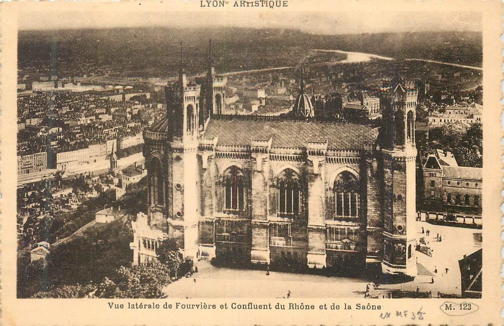 CPA Lyon Artistique vue Laterale de Fourviere et Confluent du Rhone et de la Saone