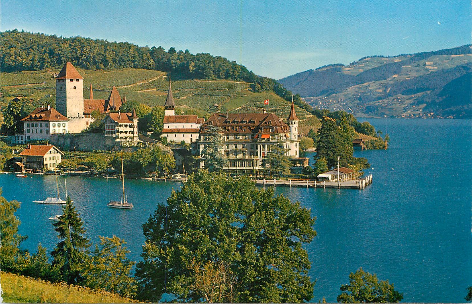 CPM Spiez am Thunersee mit Schloss