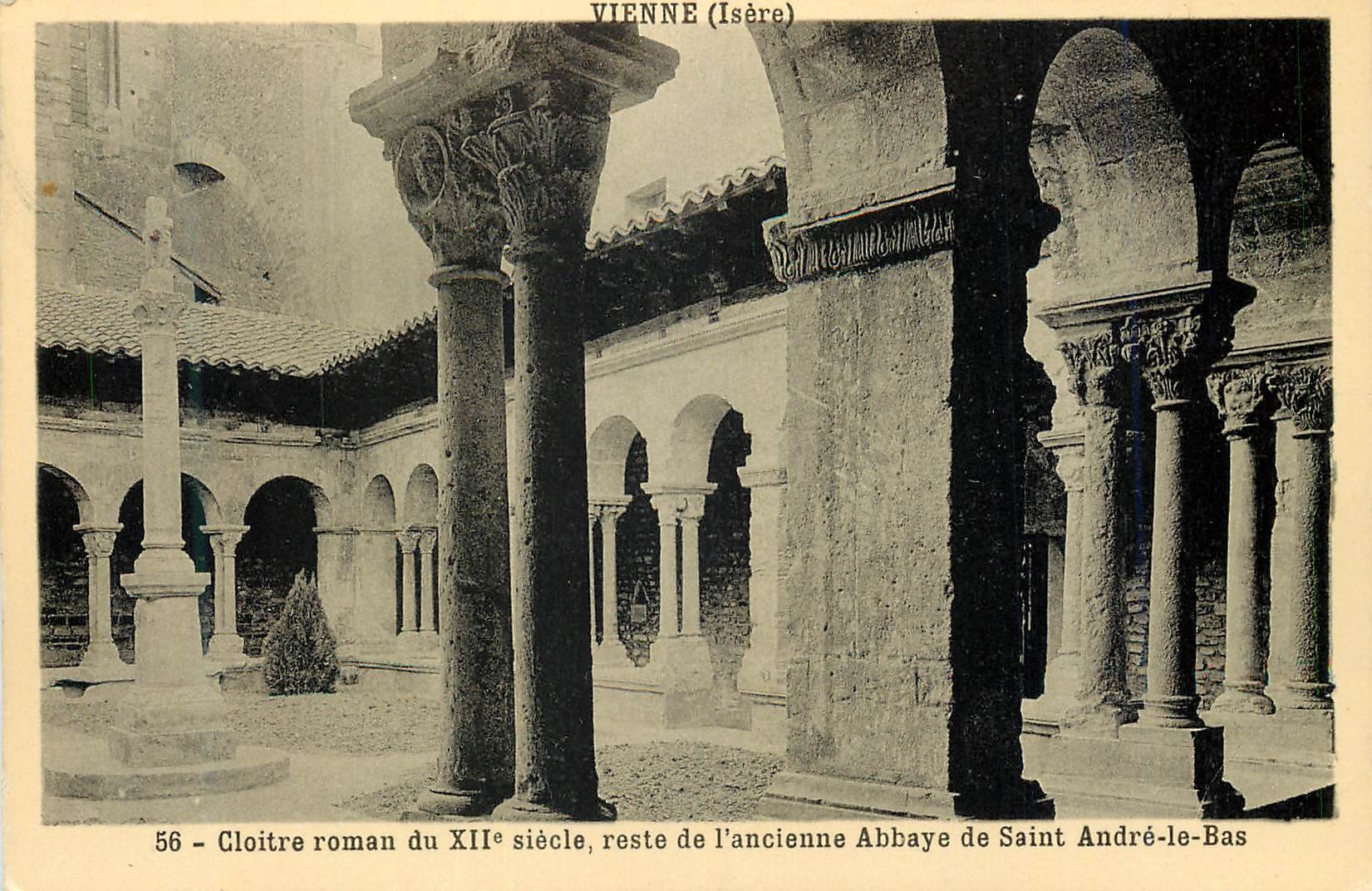 CPA Vienne (Isere) Cloitre Roman du XIIe siecle Reste de l'Ancienne Abbaye de Saint Andre le Bas
