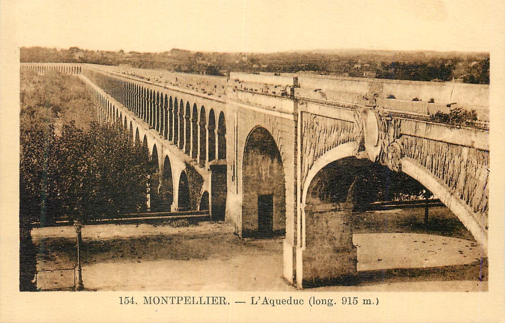 CPA 154 montpellier l aqueduc (long 915 m)