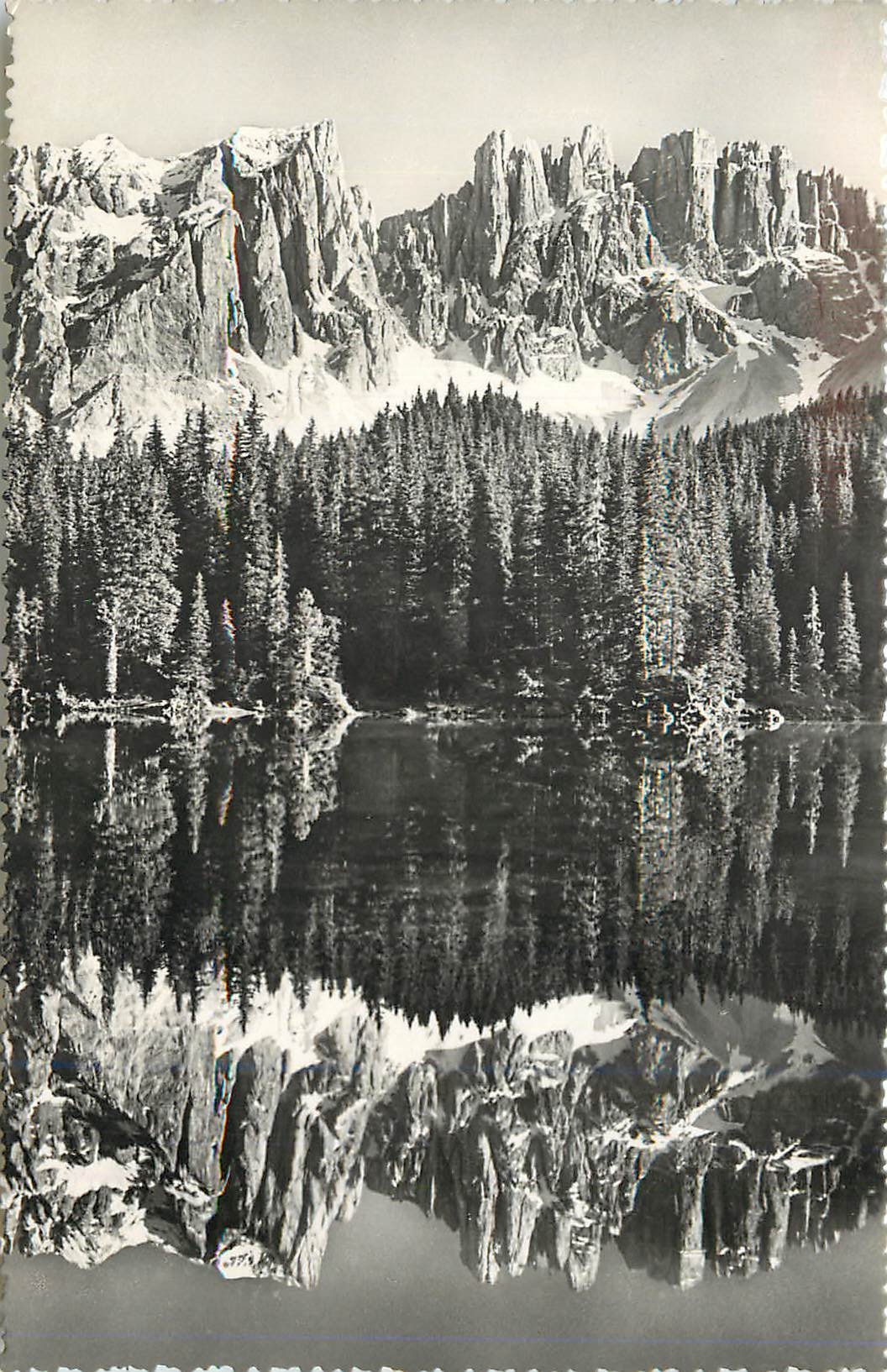 CPM Dolomiti lago di carezza m 1534 verso latemar